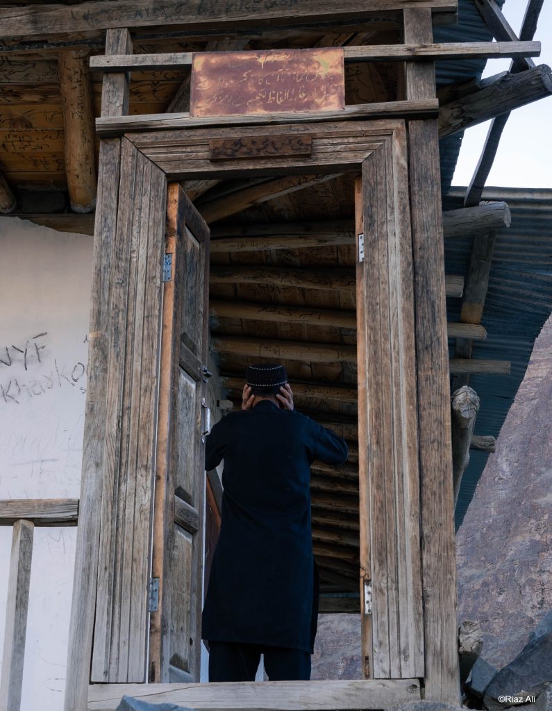 Thoqsikhar, Gorgeous Ghanche