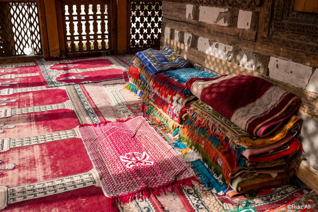 Chaqchan Mosque, Gorgeous Ghanche