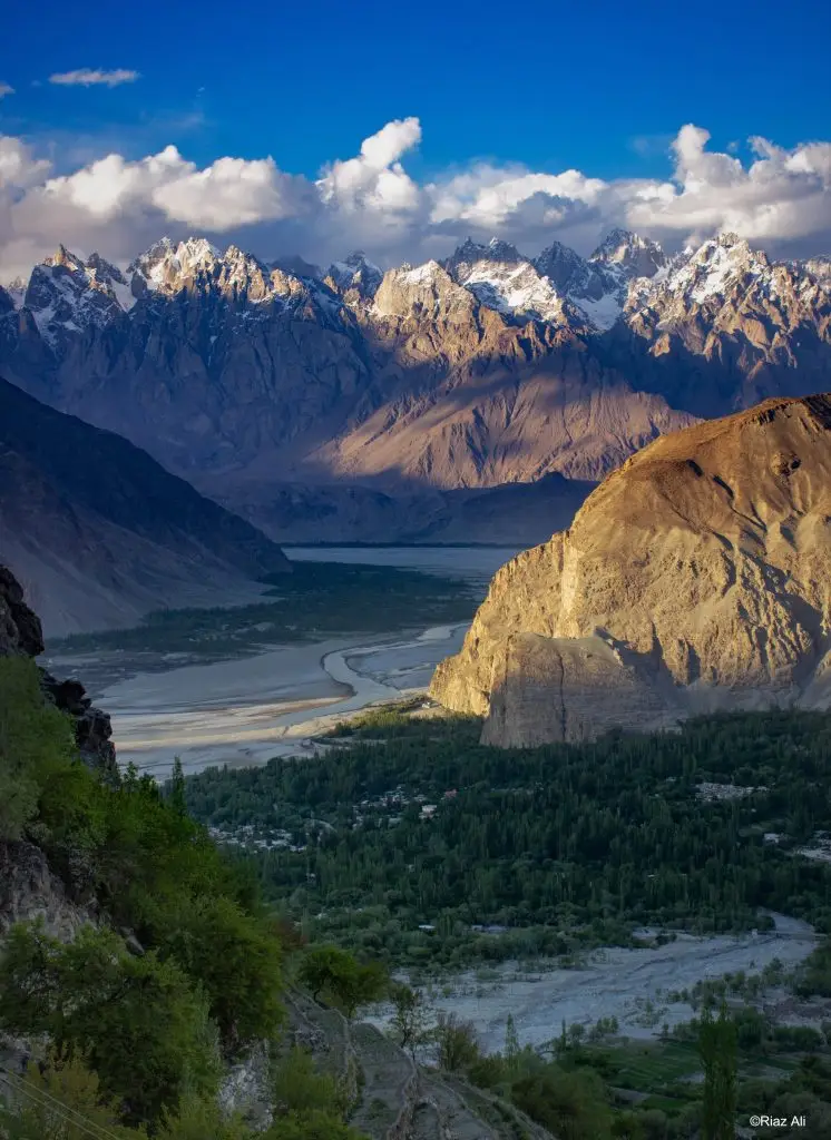 Thoqsikhar, Gorgeous Ghanche