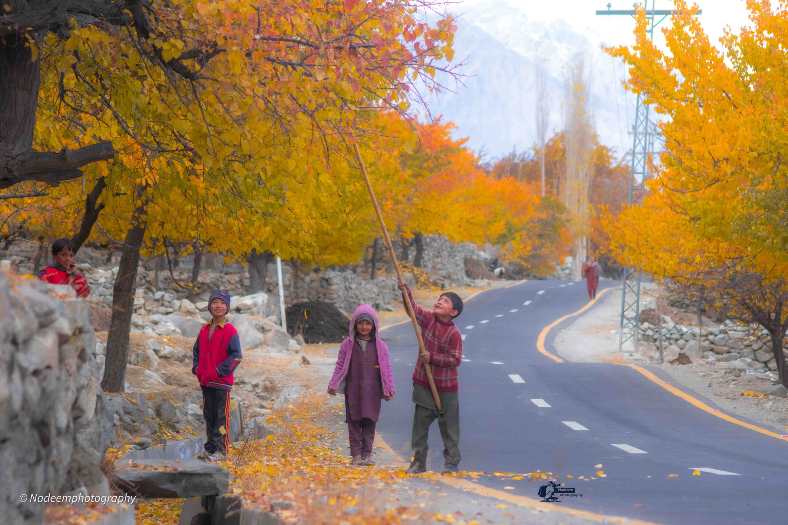 The road to Khaplu